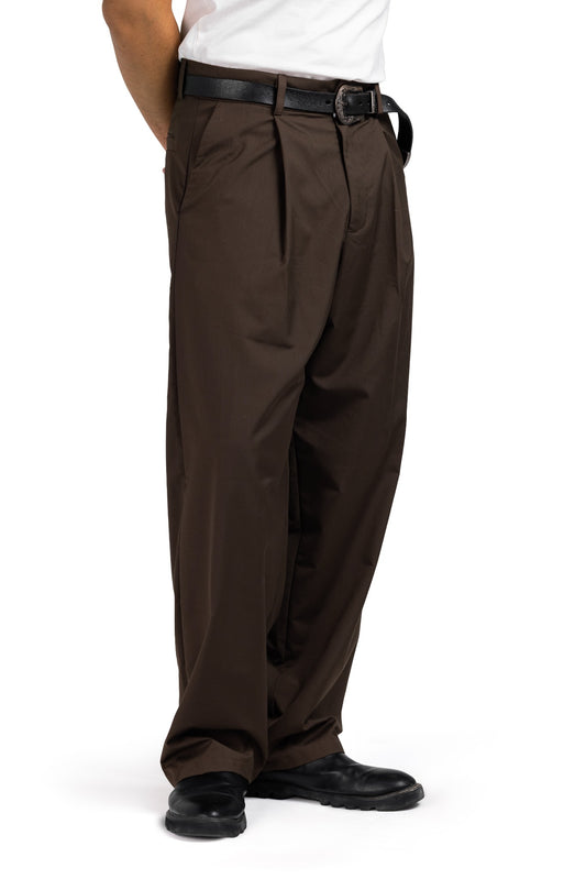 Pleated Tailored (Brown)