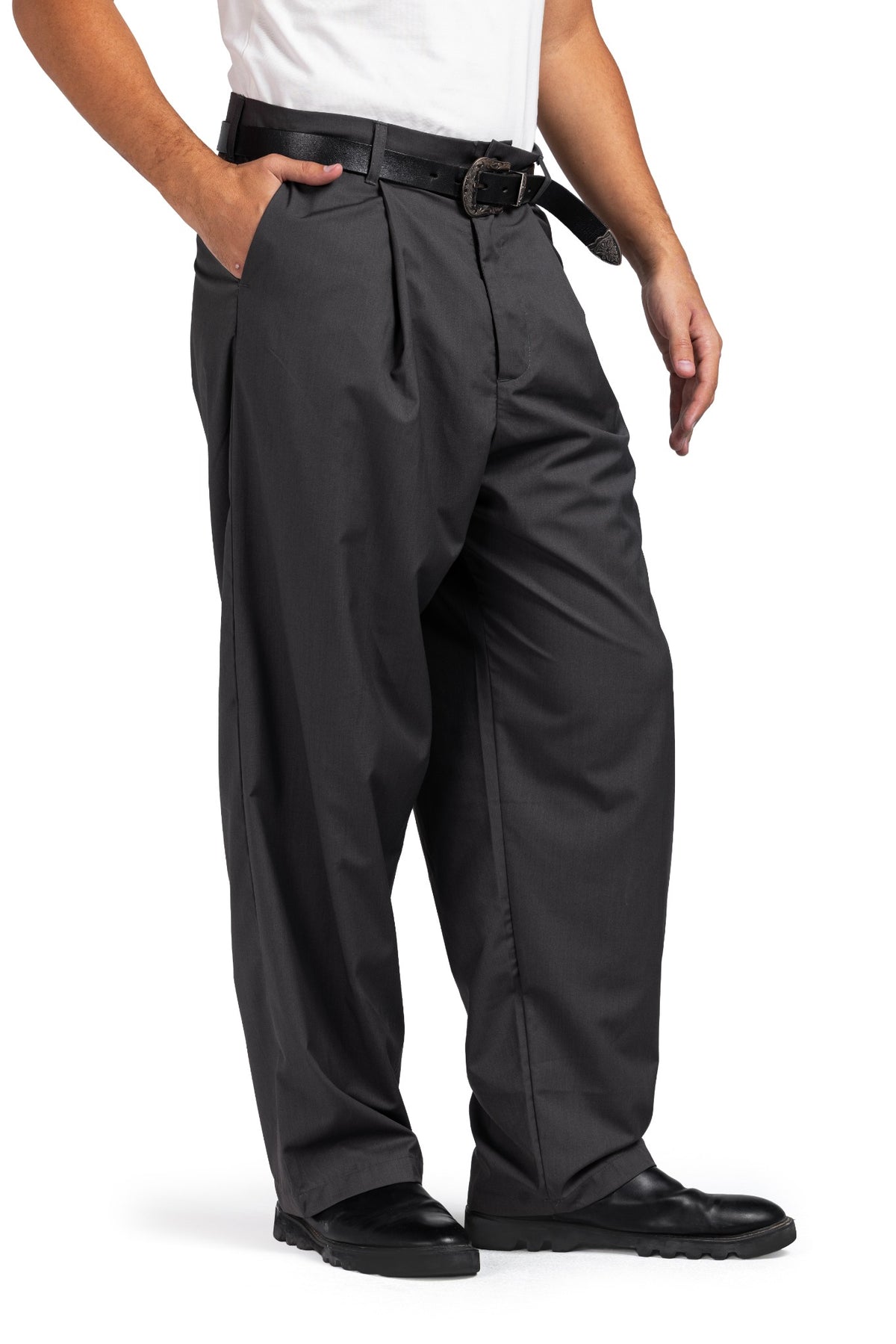 Pleated Tailored (Dark Grey)