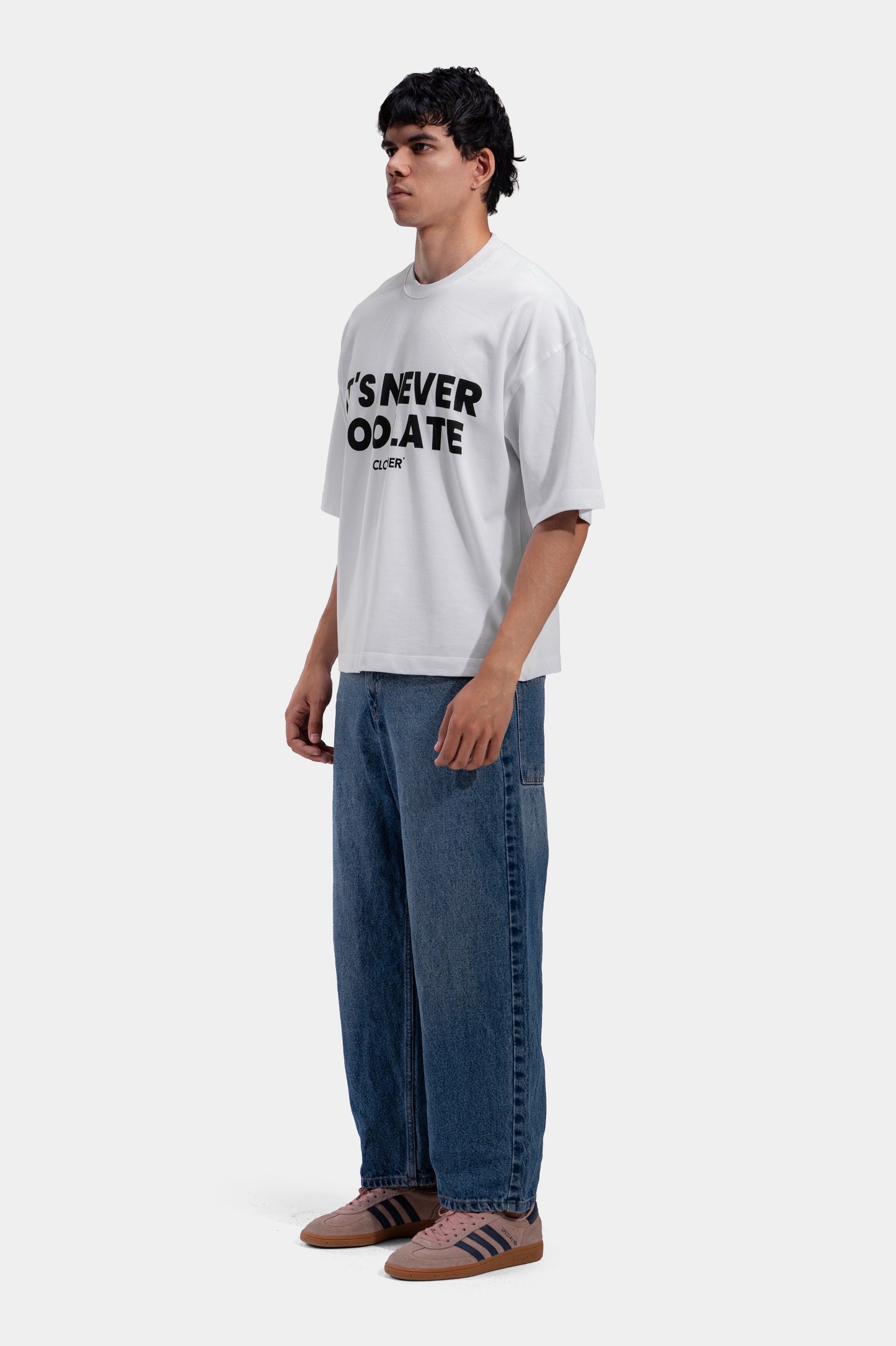 Never late T- shirt