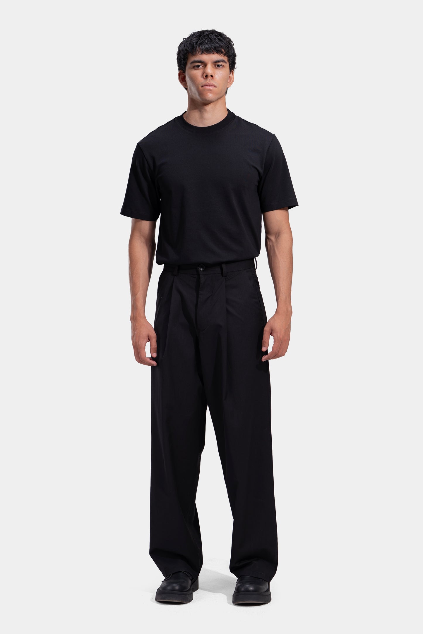 Tapered Waist Pleated Pants