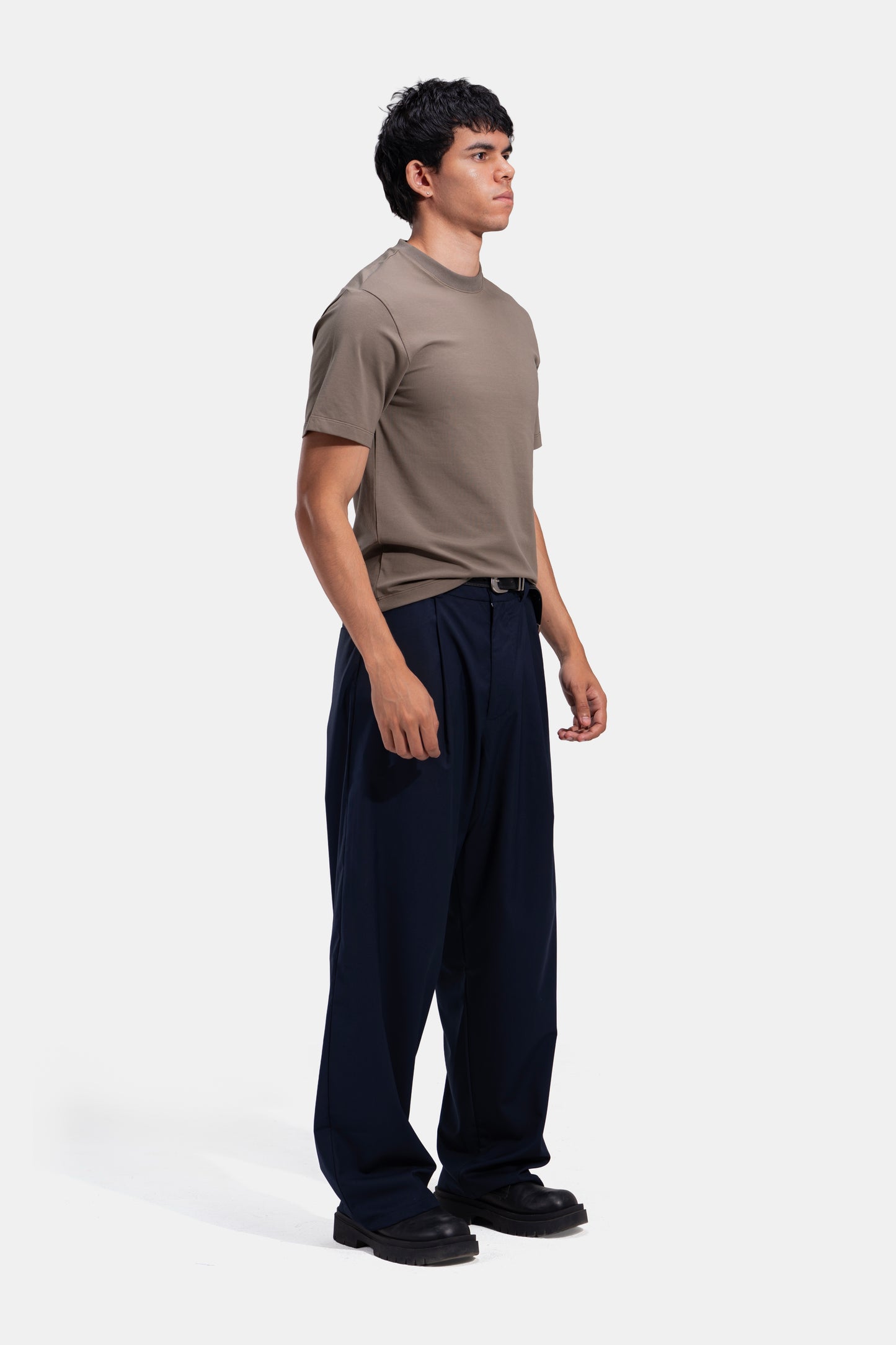 Tapered Waist Pleated Pants