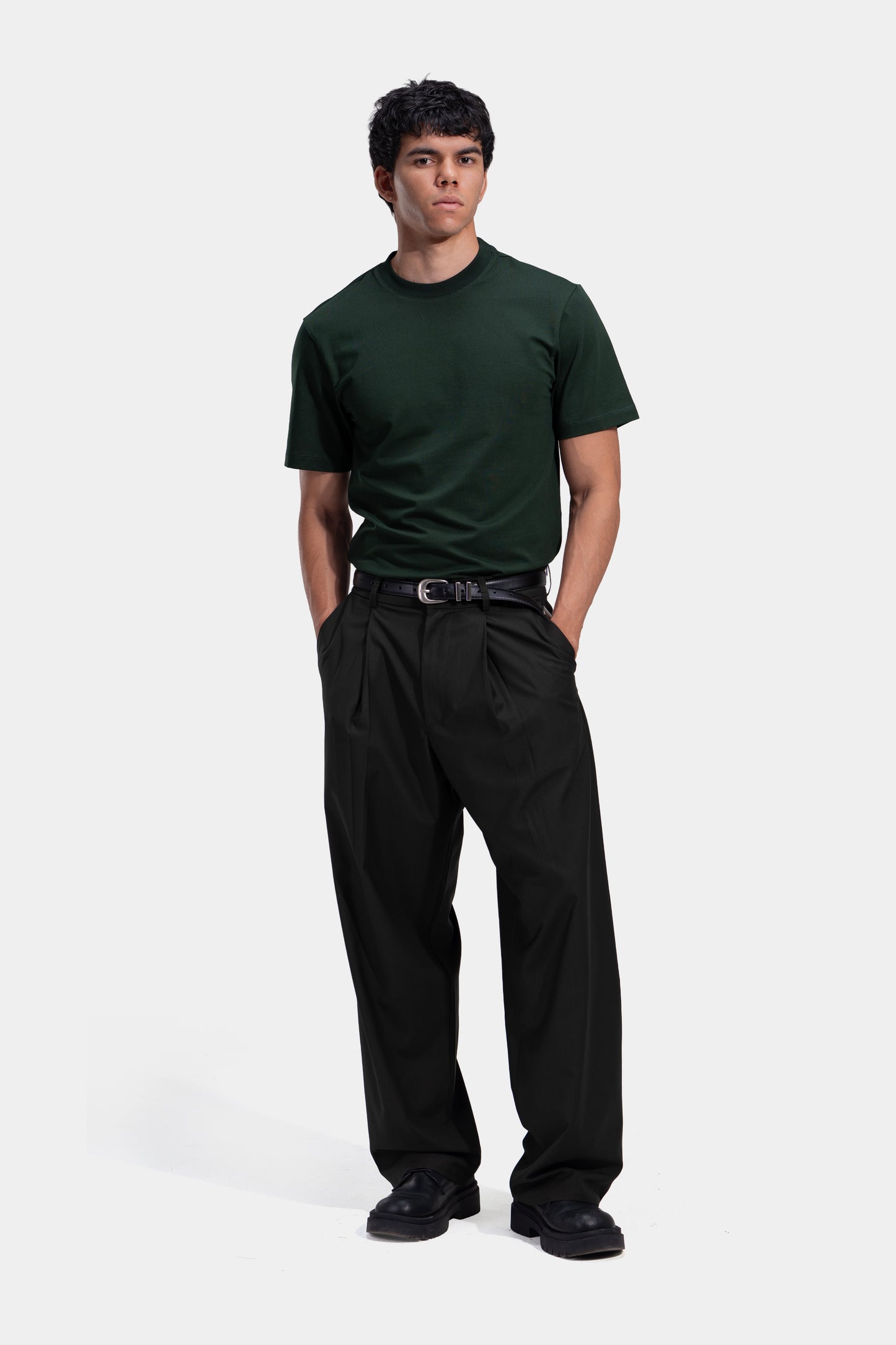 Tapered Waist Pleated Pants