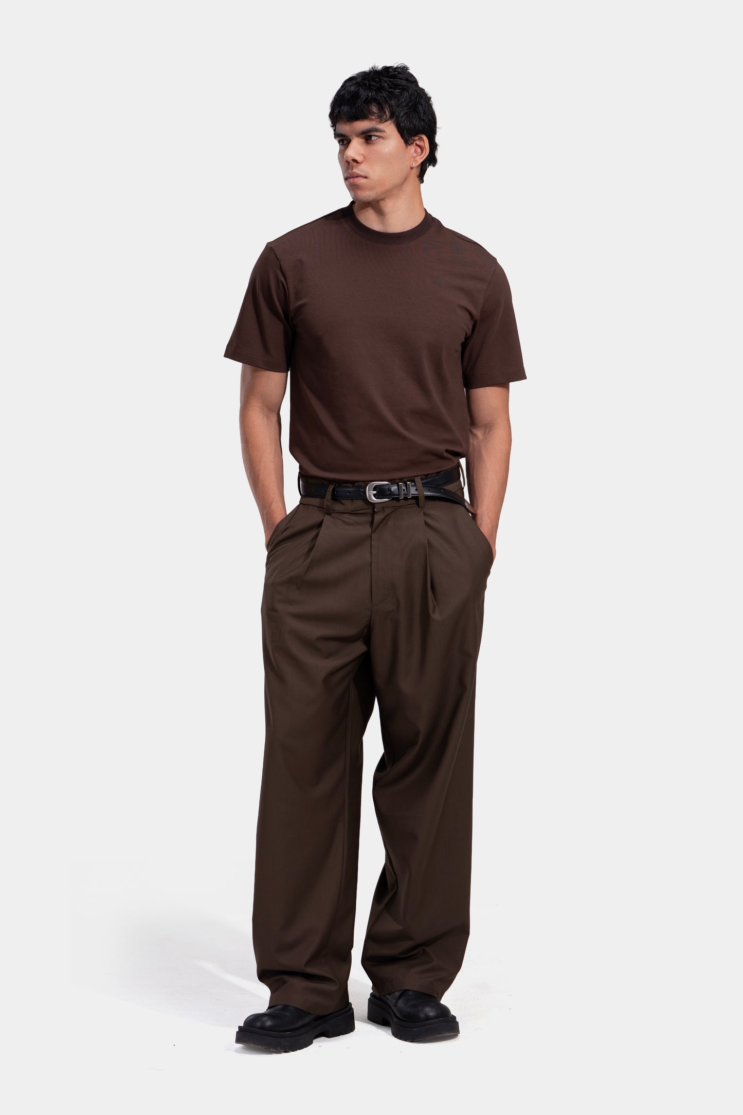 Tapered Waist Pleated Pants